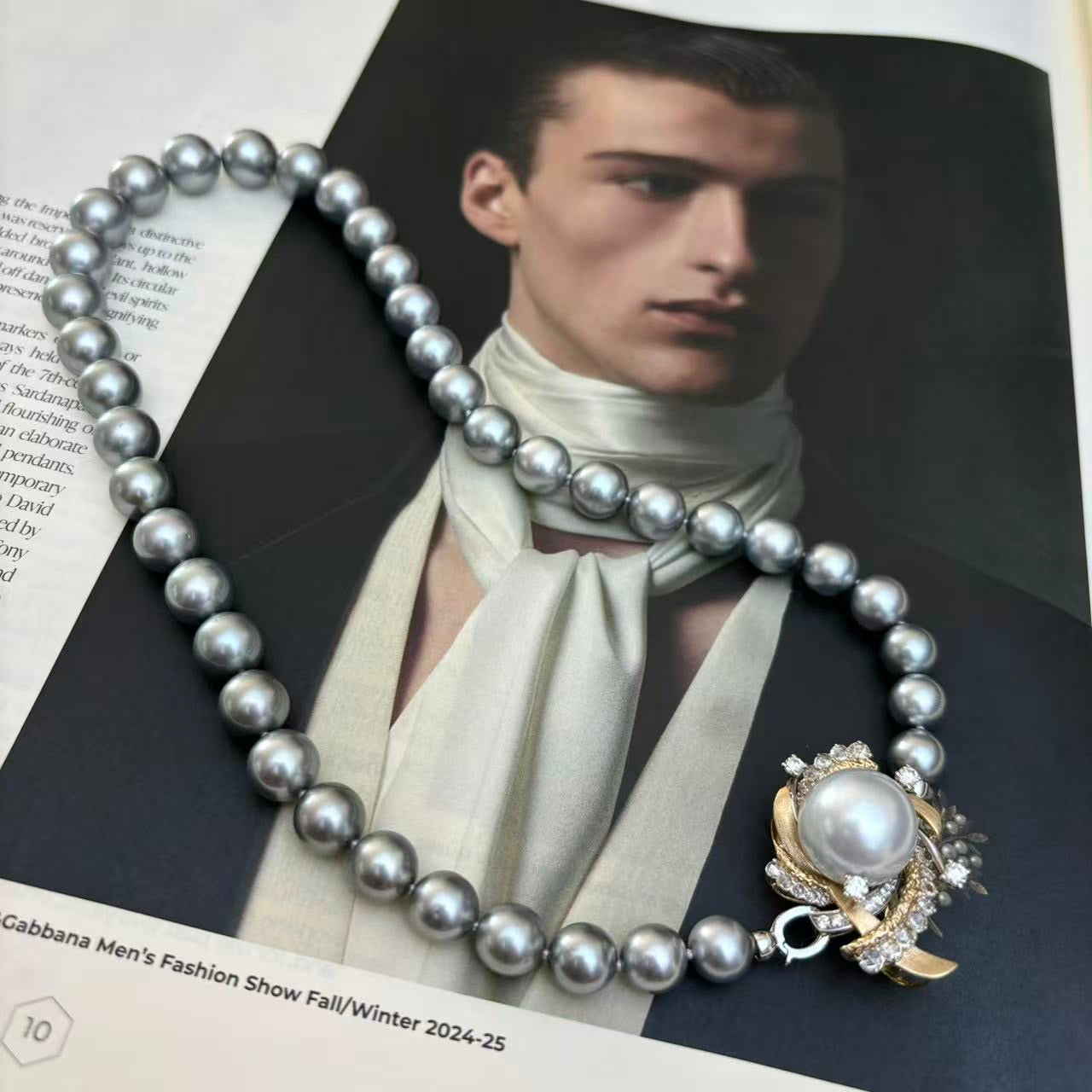 Tahiti Platium Grey Necklace